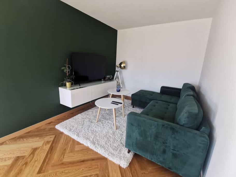 Le Parmelan - Grand Appartement Familial Avec Vue Sur La Montagne Annecy Eksteriør billede